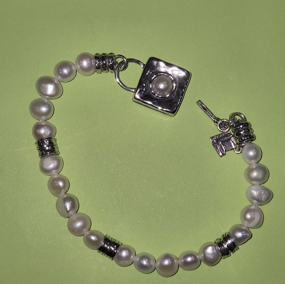 Silpada Vintage and Retired  FRESHWATER PEARL bracelet B1439 - Picture 4 of 7